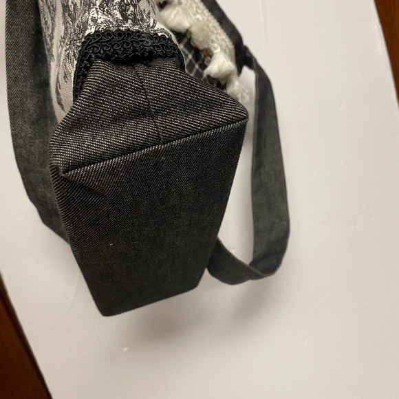 Vintage renaissance design Shoulder bag - Picture 13 of 15